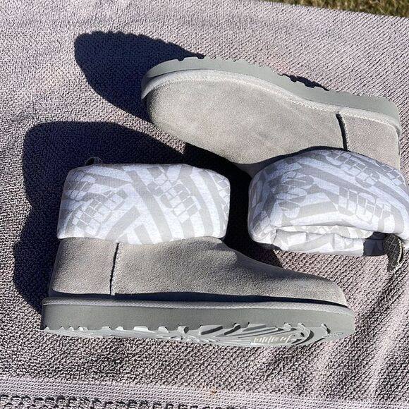 UGG Classic Mini Jersey Stripe Boots - Picture 3 of 14